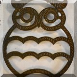 K25. Owl trivet by Andrea by Sadek. - $10 